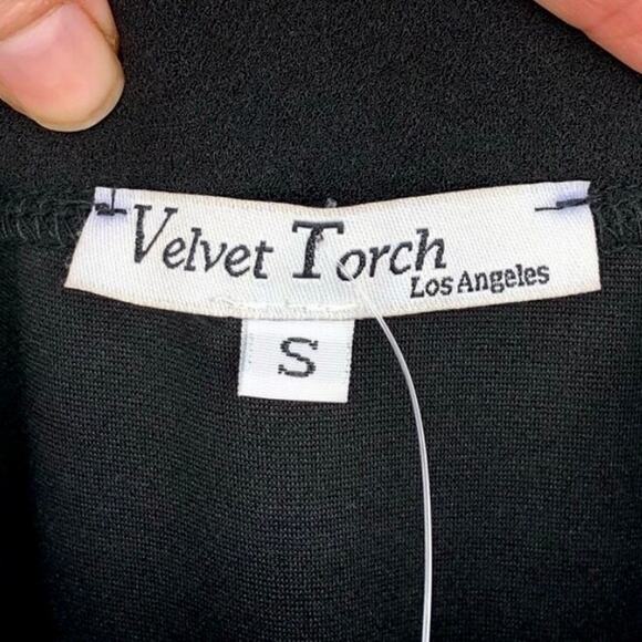 Velvet Torch Women's Jumpsuit S Black Wide Leg Off the Shoulder Short Sleeve NWT - Picture 6 of 10